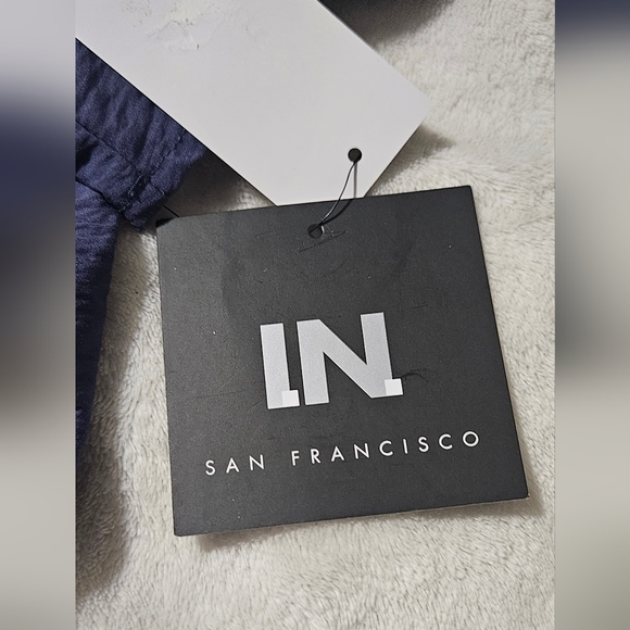 NWT Juniors Size Large Denim Color Short Sleeve Top - Picture 8 of 10